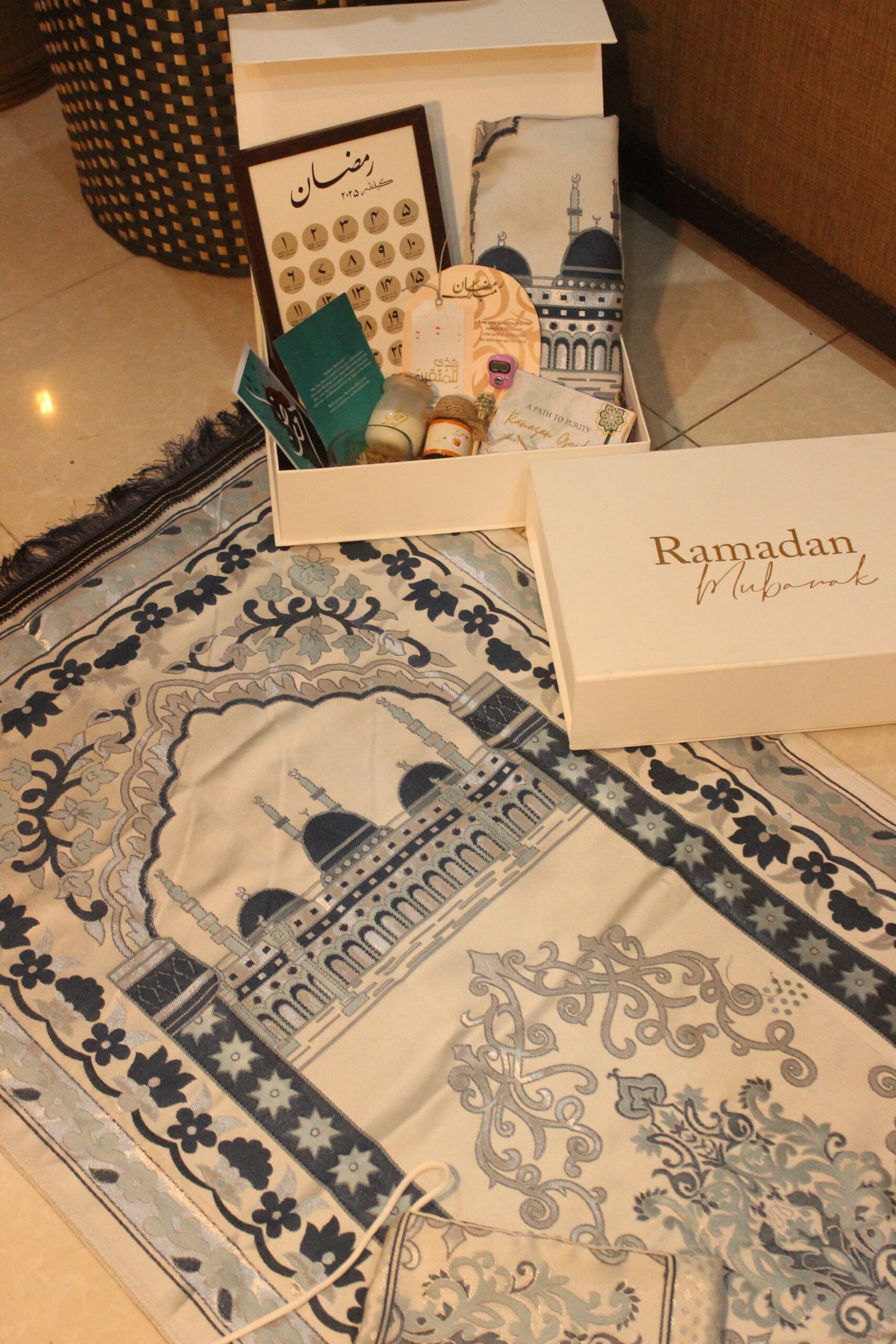 Ibadah Essentials Gift Package - Image 7